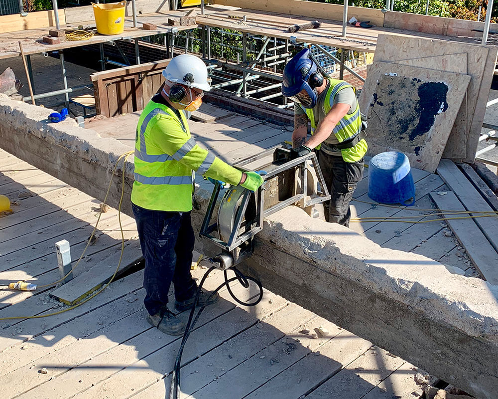 EMDD-Handheld-Concrete-Crusher