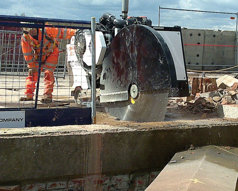 Floor-Sawing